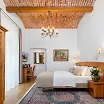 Ventus Rosa Boutique 4*