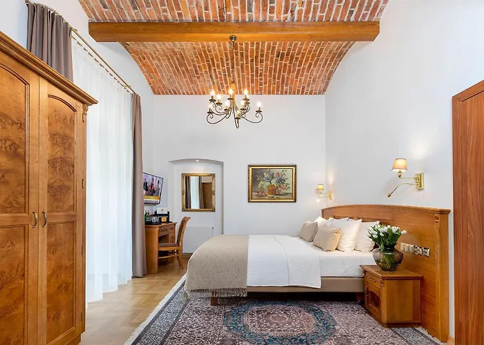 Ventus Rosa Boutique 4*