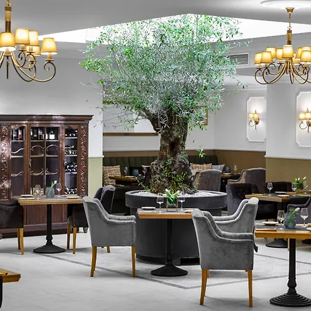 Ventus Rosa Boutique Lägenhetshotell 4*