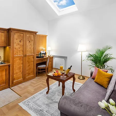 Ventus Rosa Boutique 4*