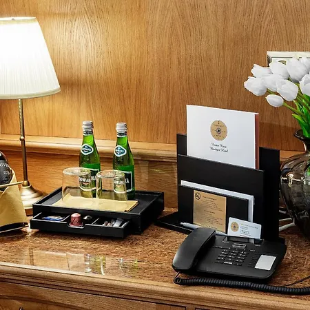 מלון דירות Ventus Rosa Boutique