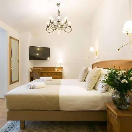 Ventus Rosa Boutique 4*